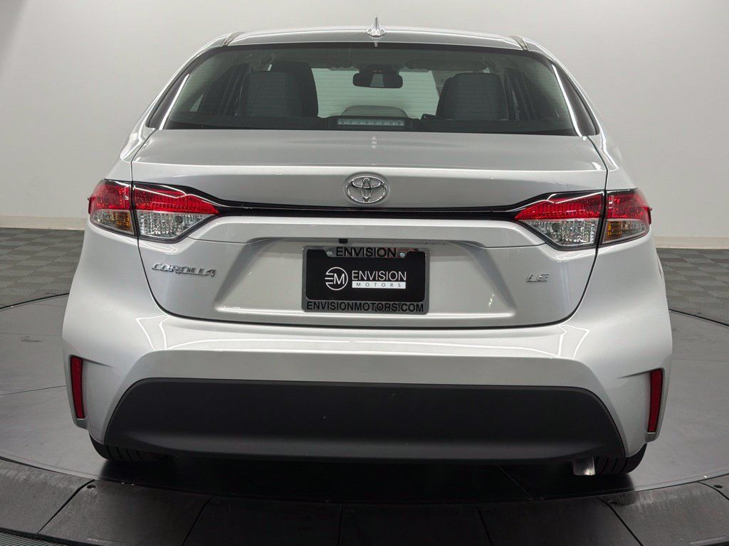Certified 2026 Toyota Corolla LE FWD image 11