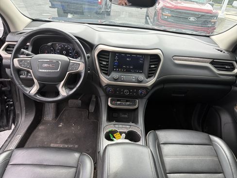 Used 2022 GMC Acadia Denali w/ Denali Ultimate Package AWD/4WD image 14