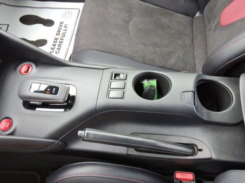 Used 2024 Nissan Z NISMO w/ Floor Mat Package RWD image 19