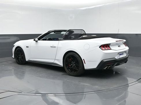 Certified 2025 Ford Mustang GT Premium w/ GT Performance Package image 6