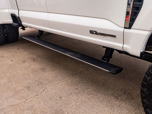 Used 2024 Ford F350 Lariat w/ Lariat Ultimate Package image 13