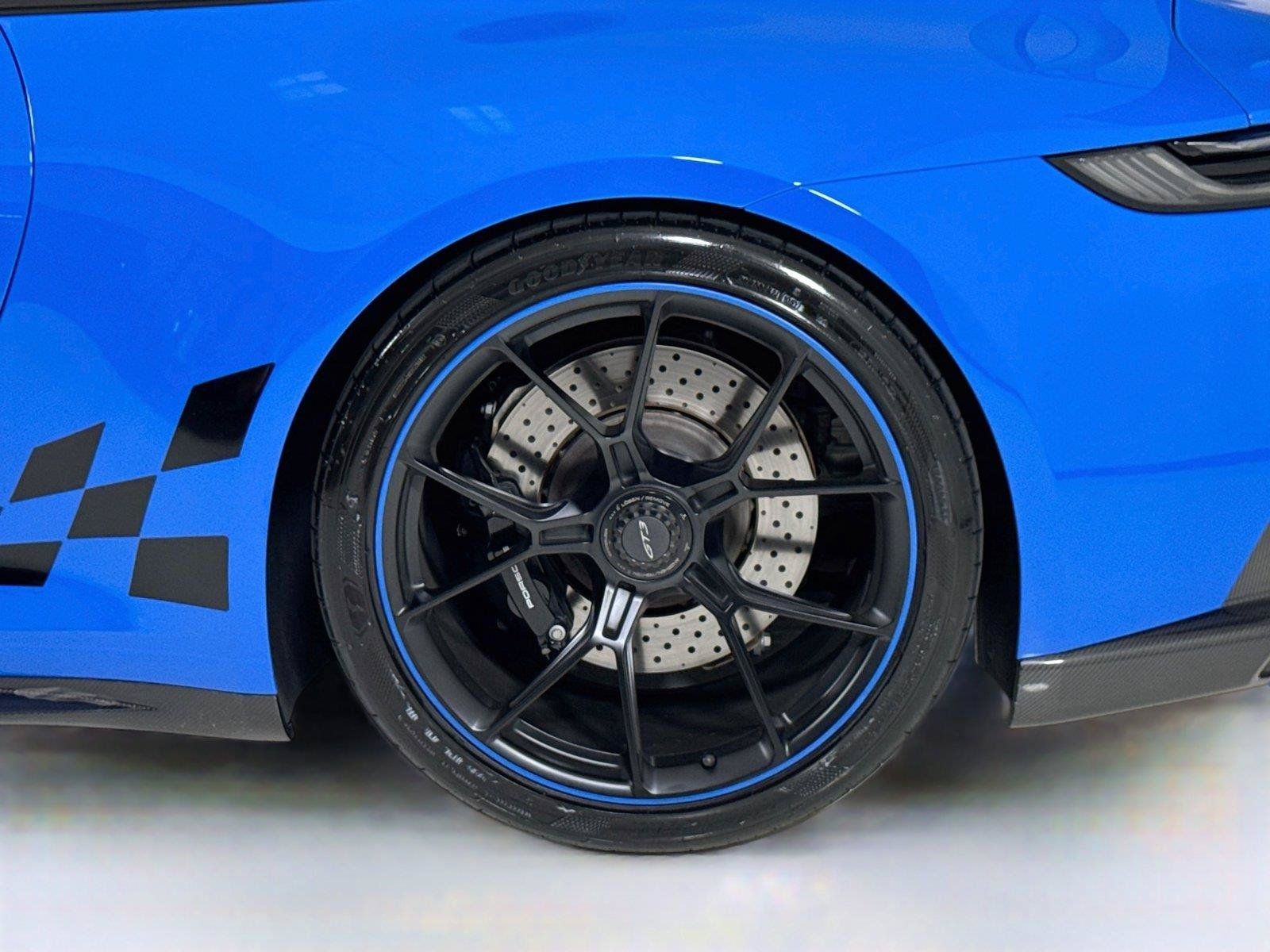 Used 2022 Porsche 911 GT3 RWD image 40