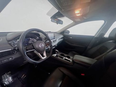 Used 2021 Nissan Altima 2.5 SR image 18