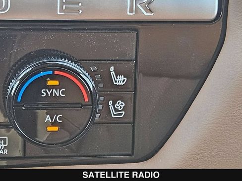 New 2026 Nissan Pathfinder Platinum w/ Accent Package FWD image 23