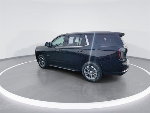 Used 2025 Chevrolet Tahoe LT w/ Comfort Package image 6