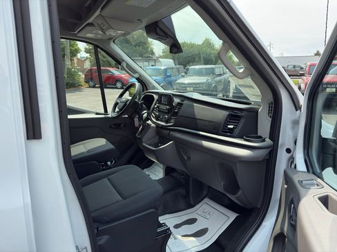 New 2025 Ford Transit 250 148 Medium Roof Extended AWD image 22