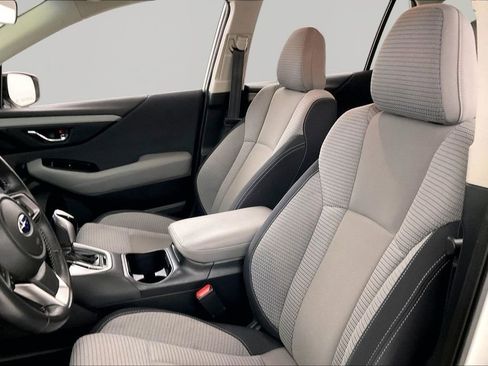 Used 2021 Subaru Outback Premium image 19