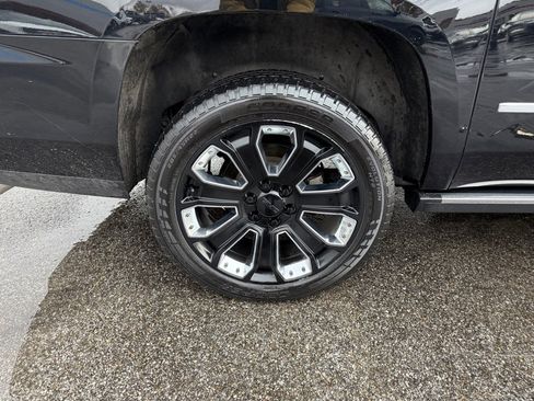Used 2019 GMC Yukon XL Denali w/ Denali Ultimate Package image 37