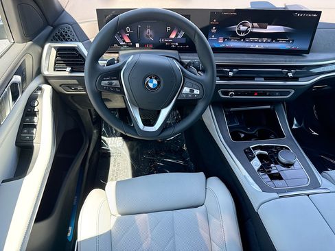New 2026 BMW X5 sDrive40i RWD image 17