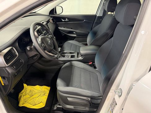 Used 2018 Kia Sorento LX AWD/4WD image 22