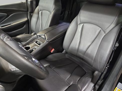Used 2019 Buick Envision Premium w/ LPO, Cargo Package image 18