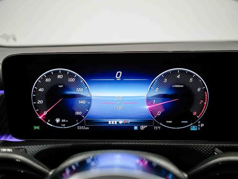 Used 2024 Mercedes-Benz CLA 250 image 24