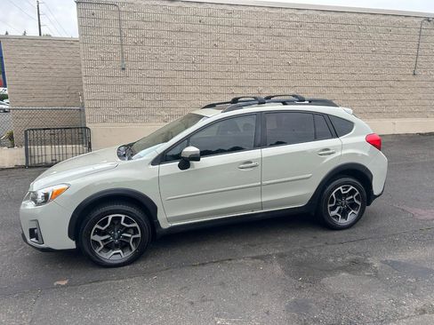 Used 2016 Subaru Crosstrek 2.0i Limited image 8