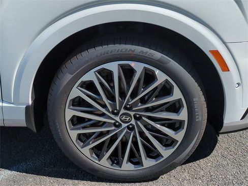 Used 2026 Hyundai Palisade Calligraphy image 10