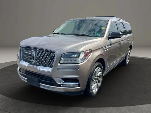 Used 2019 Lincoln Navigator L Reserve AWD/4WD image 1