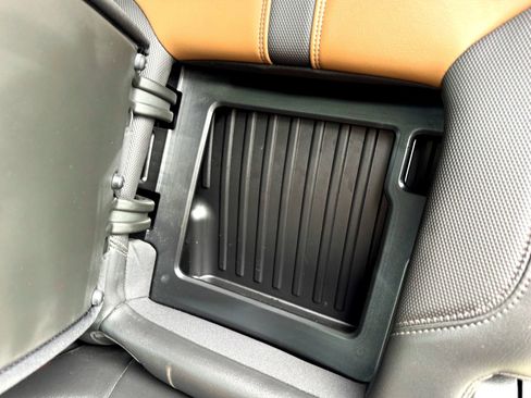 Used 2022 Chevrolet Silverado 2500 High Country w/ Z71 Off-Road Package image 19