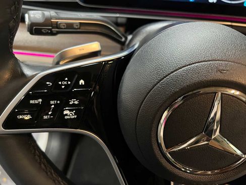 Used 2025 Mercedes-Benz GLS 450 4MATIC image 28