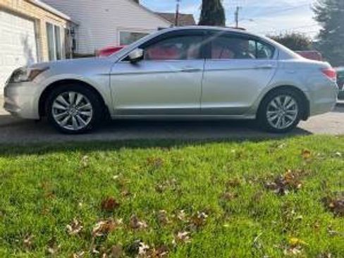 Used 2012 Honda Accord EX-L image 3