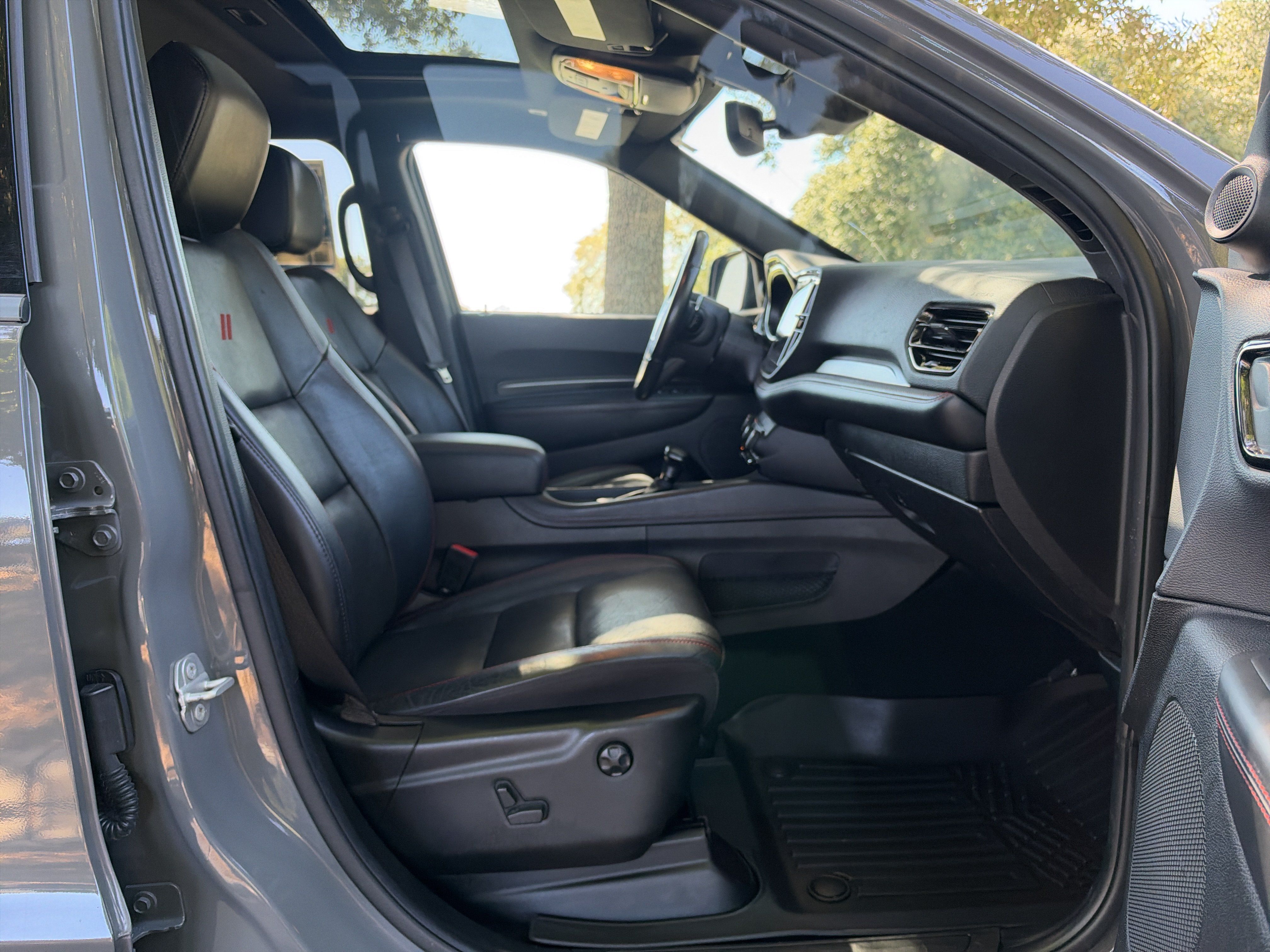 Used 2023 Dodge Durango GT AWD/4WD image 34