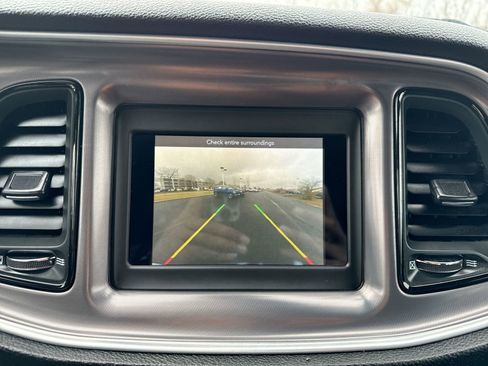 Used 2021 Dodge Challenger SXT image 18