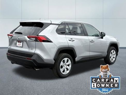 Used 2024 Toyota RAV4 LE image 3