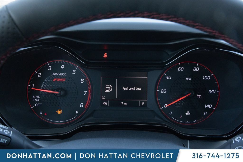 New 2026 Chevrolet Trax RS w/ Sunroof Package FWD image 9