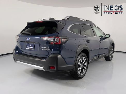 Used 2025 Subaru Outback Touring XT AWD/4WD image 7