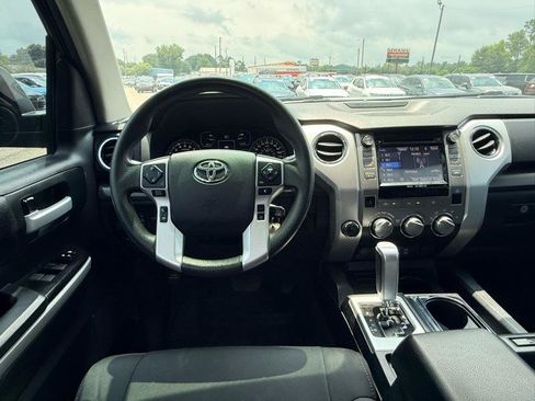 Used 2019 Toyota Tundra SR5 AWD/4WD image 31
