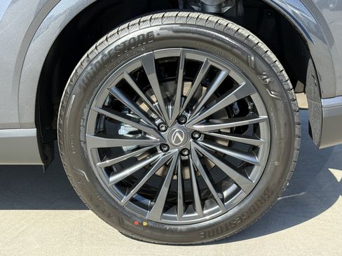 New 2026 Lexus RX 450h AWD image 16