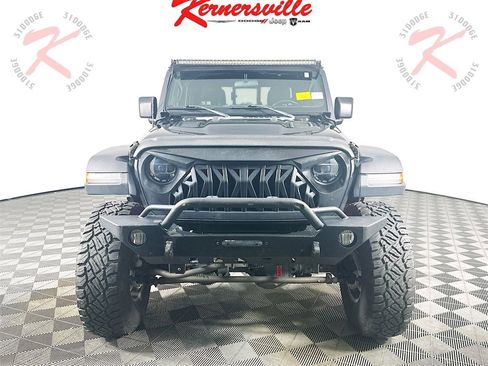 Used 2020 Jeep Gladiator Rubicon w/ LED Lighting Group image 2