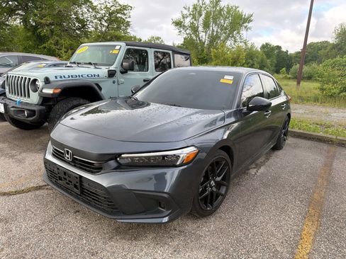 Used 2024 Honda Civic Sport image 8