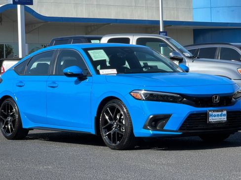 Used 2024 Honda Civic Sport Touring image 7