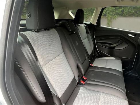 Used 2019 Ford Escape SE AWD/4WD image 25