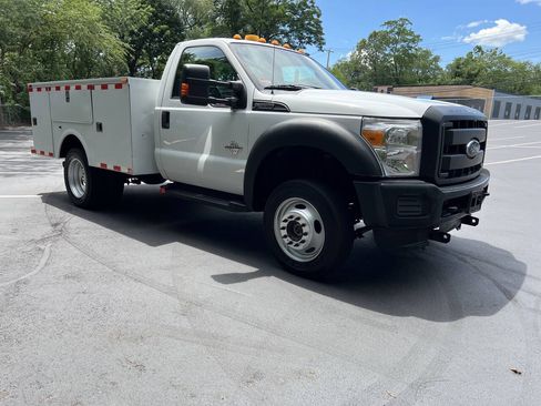 Used 2014 Ford F550 4x4 Regular Cab Super Duty w/ Power Equipment Group image 5