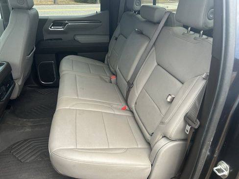 Used 2023 Chevrolet Silverado 1500 RST image 17