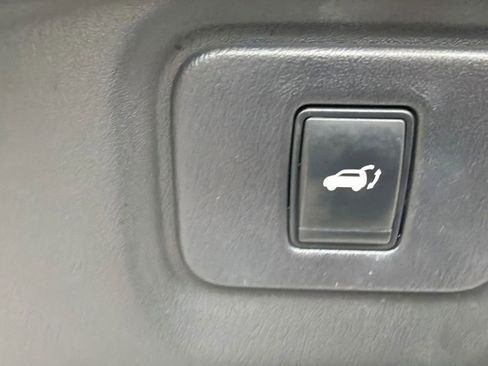 Used 2013 Nissan Pathfinder SL image 56