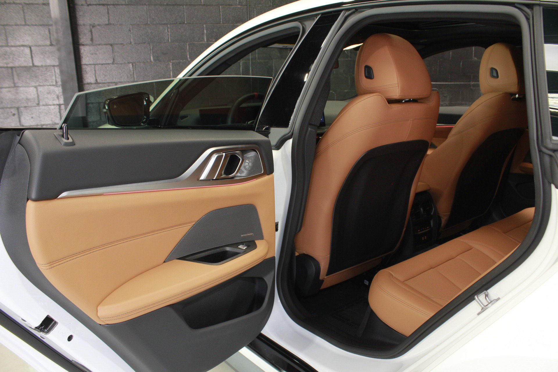 Used 2026 BMW M440i w/ Premium Package RWD image 48