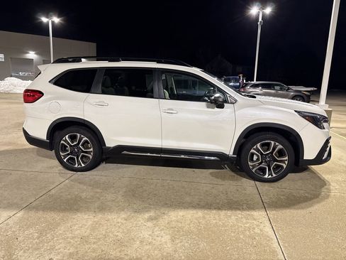 Used 2023 Subaru Ascent Limited w/ Technology Package image 2