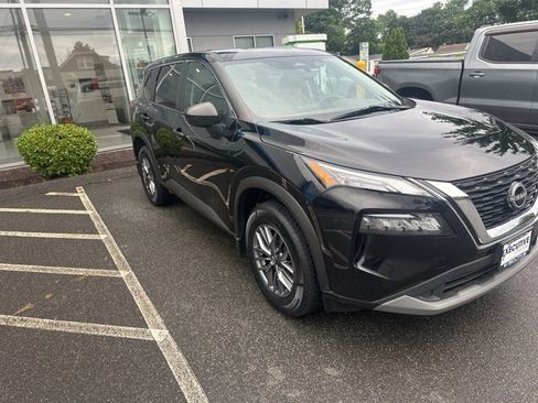 Used 2022 Nissan Rogue S image 7