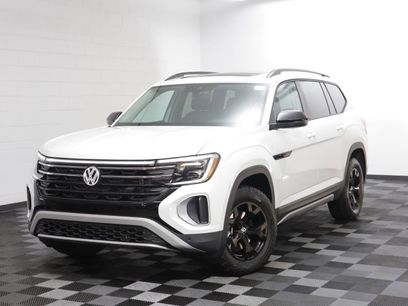 New 2026 Volkswagen Atlas Peak Edition