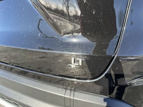 Used 2024 Chevrolet Trax LT image 32