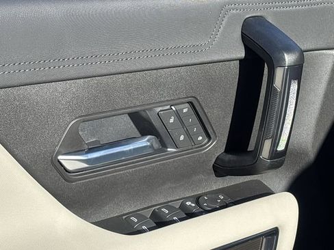 New 2026 GMC Hummer EV SUV AWD/4WD image 22