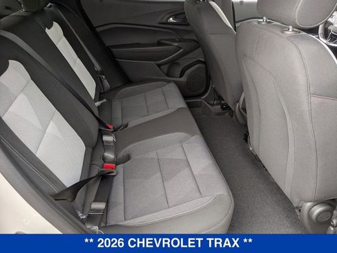 New 2026 Chevrolet Trax RS w/ Sunroof Package image 32