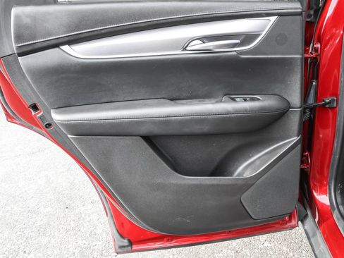 Used 2018 Cadillac XT5 Premium Luxury image 27