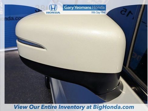 Used 2021 Honda Odyssey Touring image 12