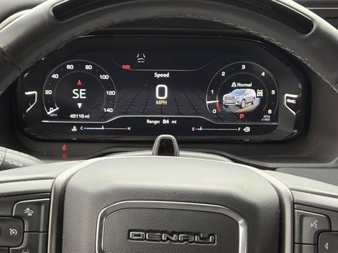 Used 2023 GMC Yukon XL Denali Ultimate image 21