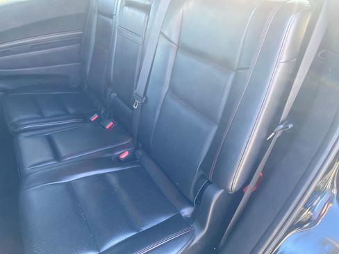 Used 2024 Dodge Durango GT RWD image 12
