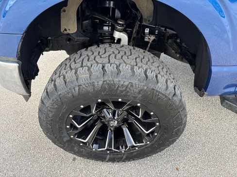 Used 2025 Ford F150 XLT w/ Equipment Group 301A Standard image 11