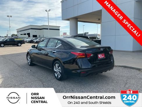 Certified 2025 Nissan Altima 2.5 S image 7