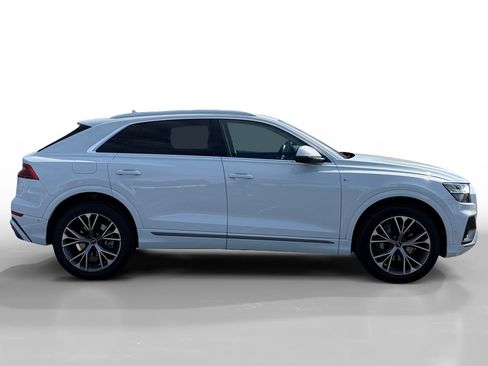 Used 2023 Audi Q8 Premium Plus image 6